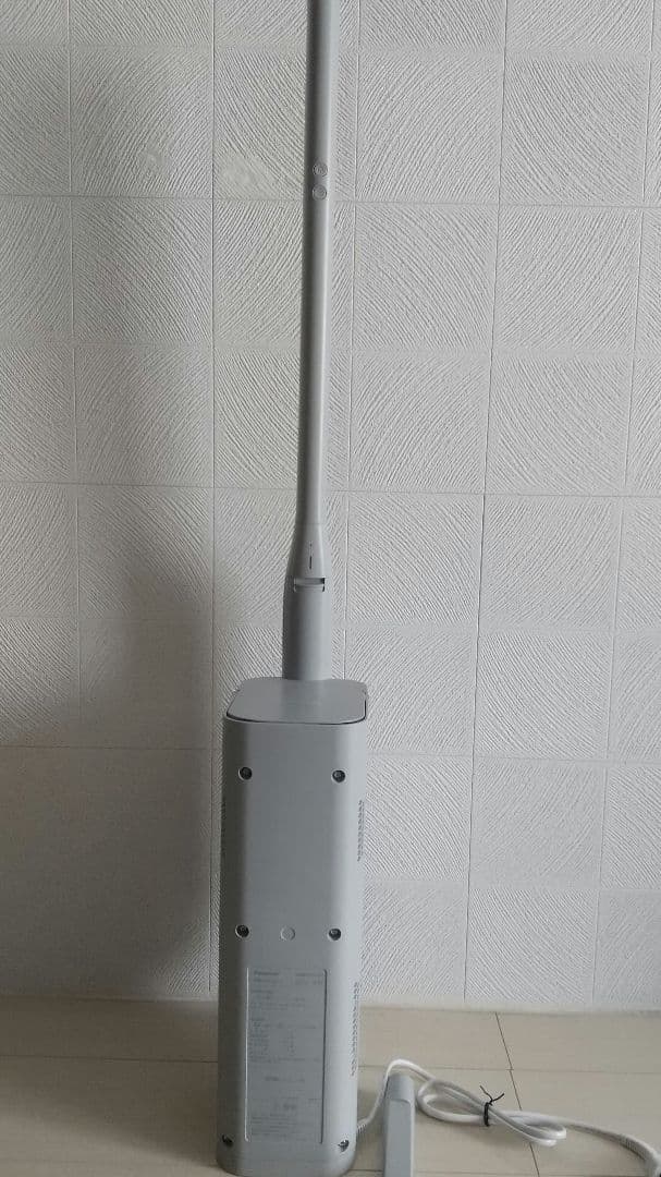 Panasonic セパレート型コードレススティック掃除機 MC-NS70F-H