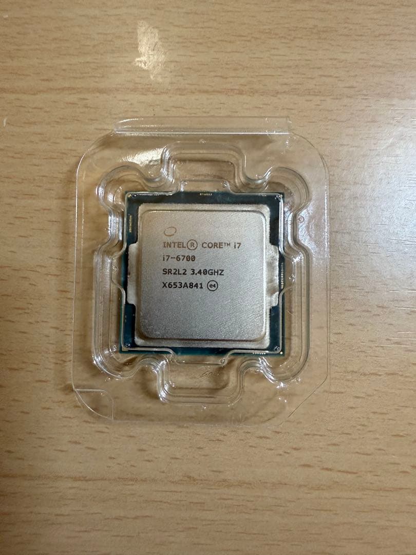 値引き！パソコンパーツ3点セット（CPU、メモリ、マザーボード）