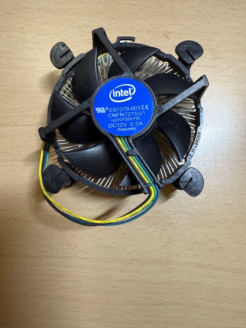 値引き！パソコンパーツ3点セット（CPU、メモリ、マザーボード）