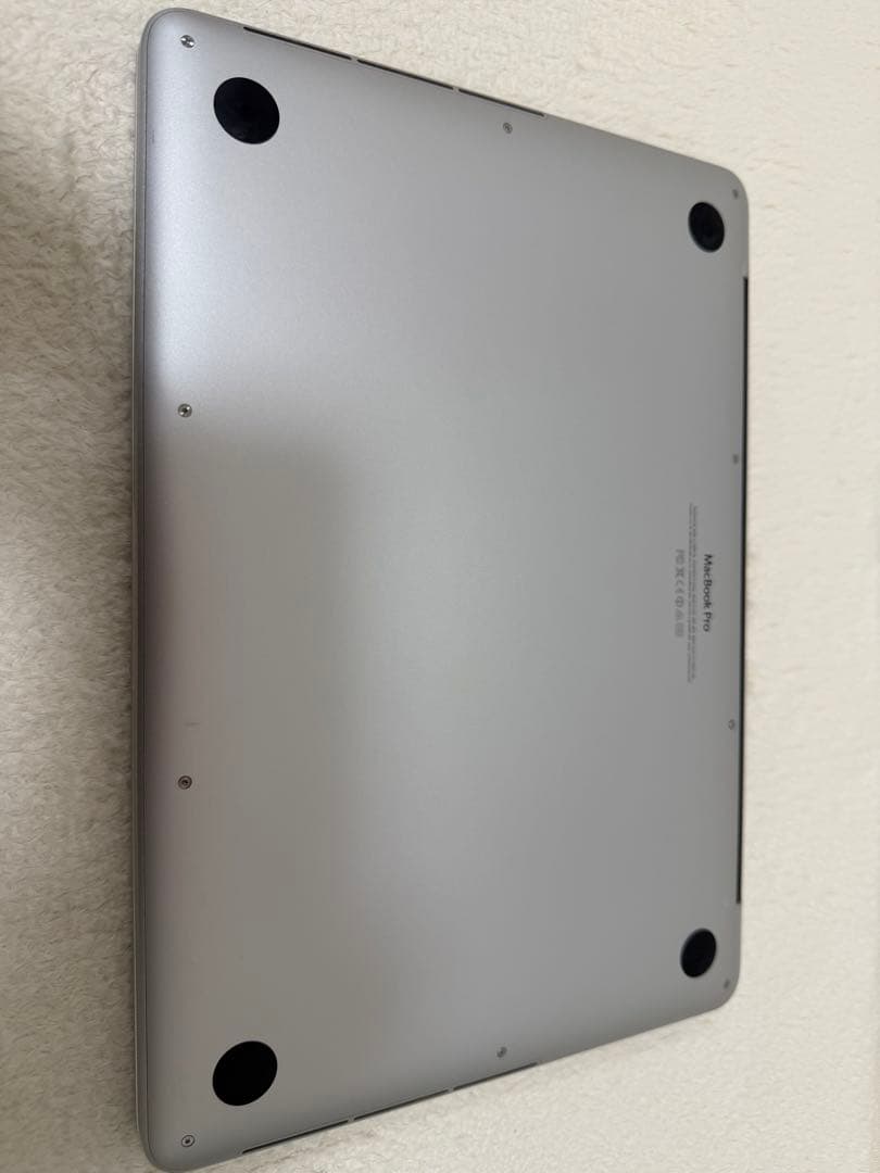 MacBook Pro (Retina, 13-inch 2014) 本体