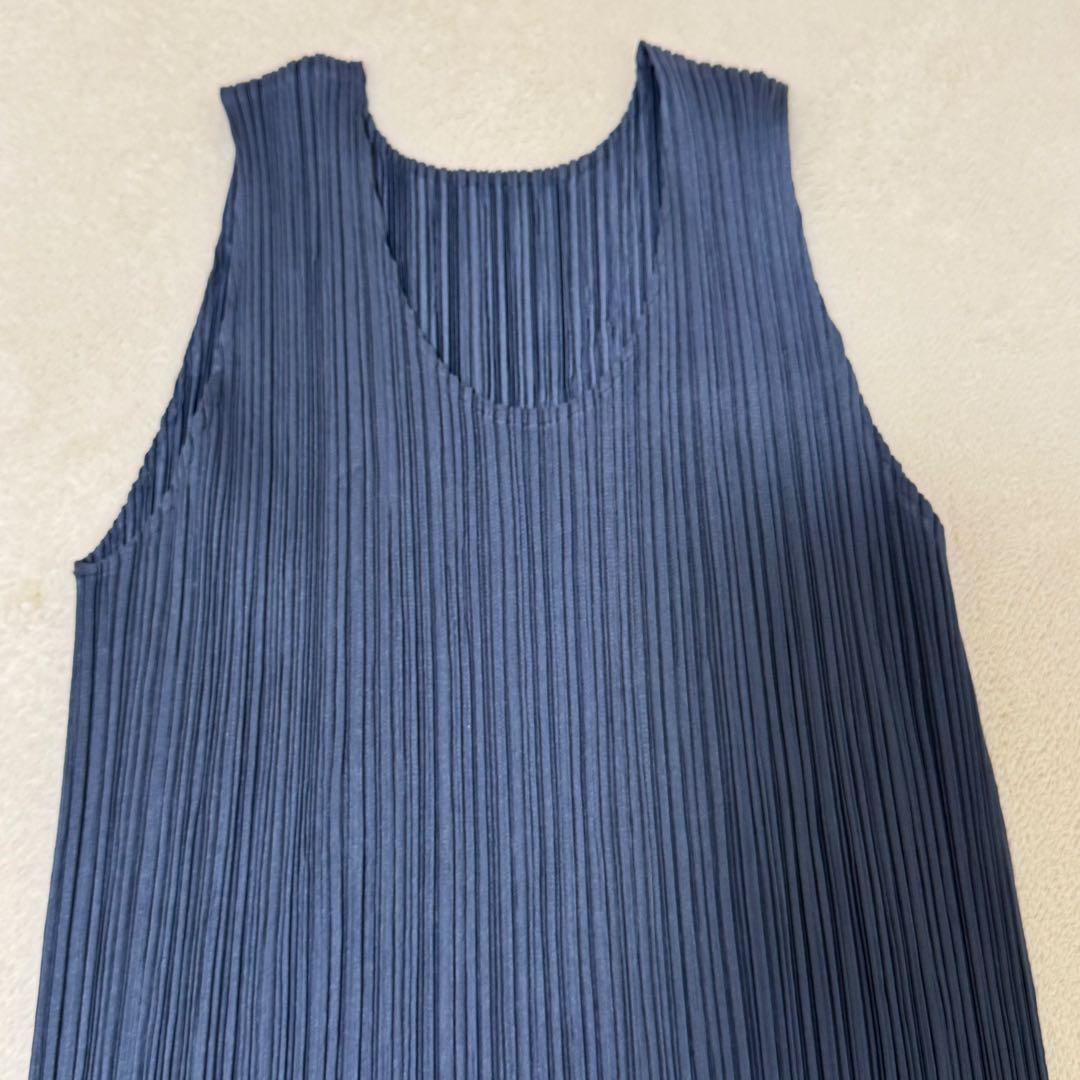 極美品✨ISSEY MIYAKE プリーツ　ネイビー　チュニック　ノースリーブ