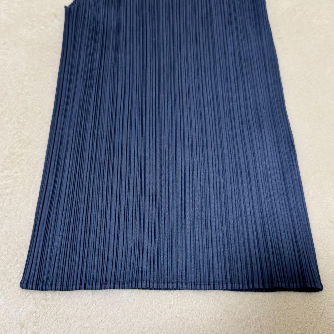 極美品✨ISSEY MIYAKE プリーツ　ネイビー　チュニック　ノースリーブ