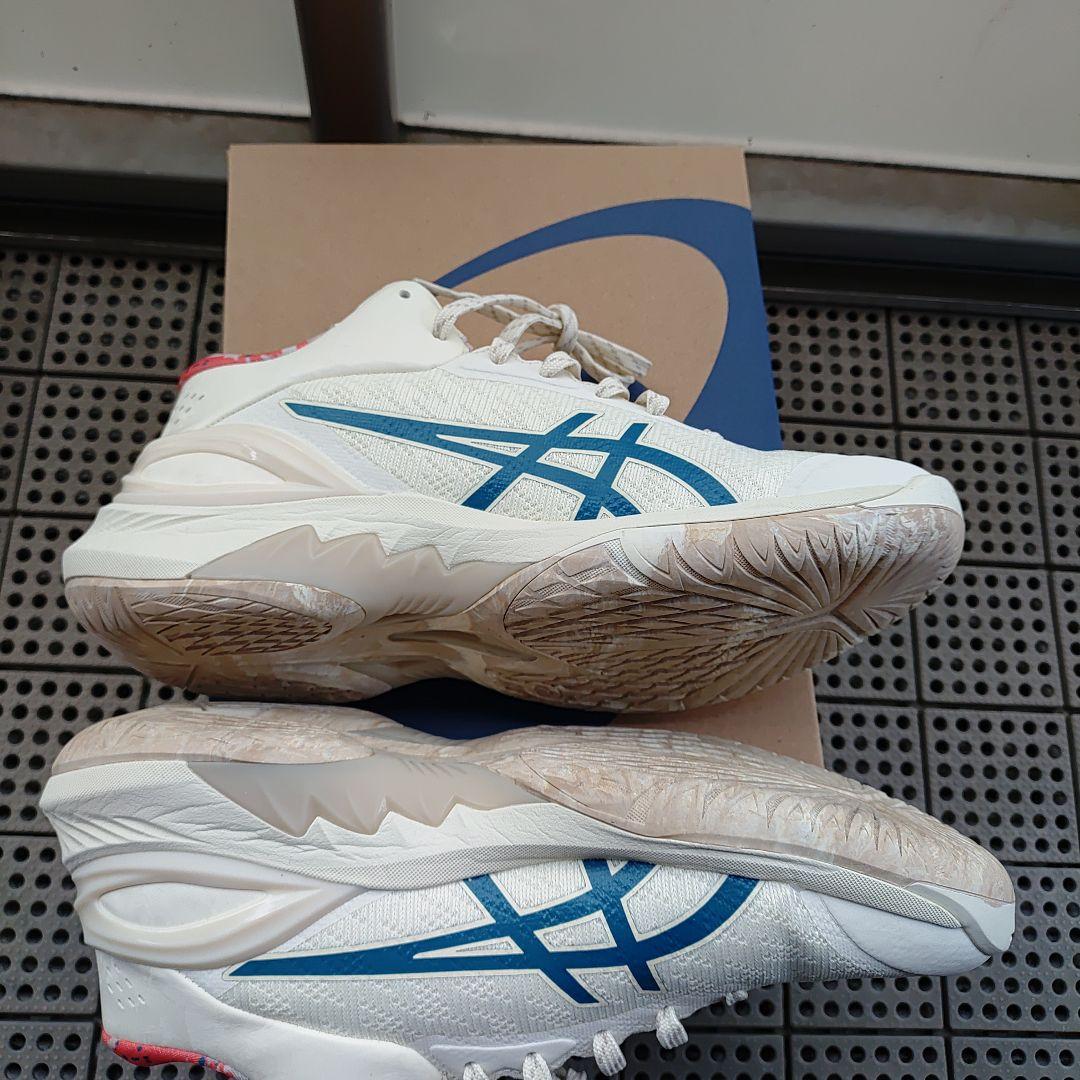 アシックス　ゲルバースト28　25.5cm