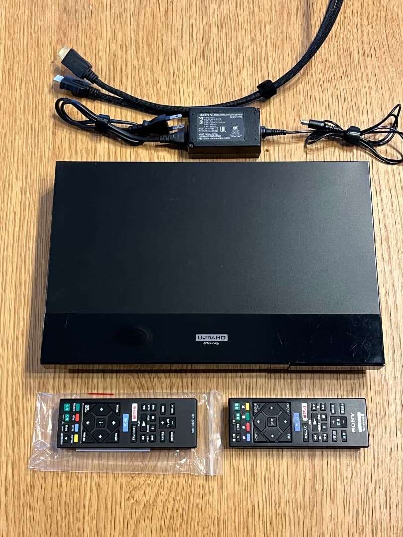 【美品・おまけ付き】ULTRA HD対応 SONYブルーレイプレーヤー