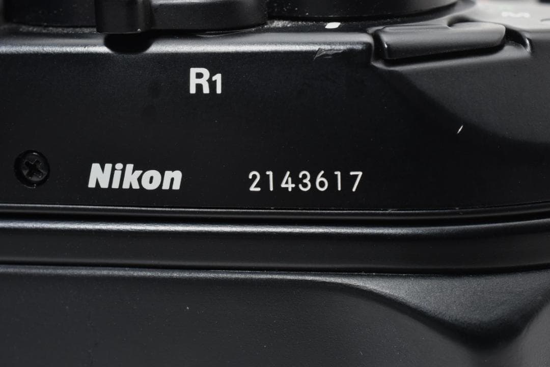 ■ 美品 ■ ニコン　Nikon F4 ボディ 《動作確認済品》#2756343