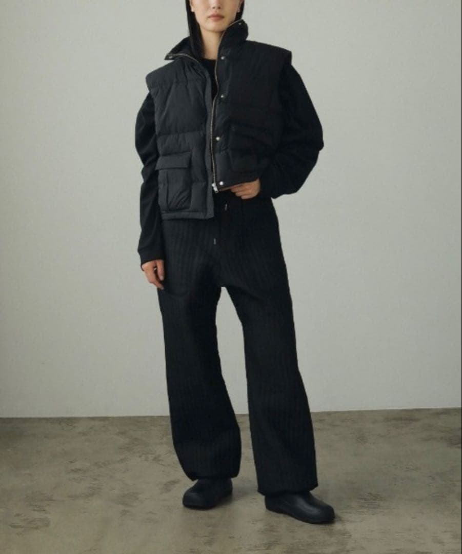 anuke Quilting Line Pants ブラック　新品