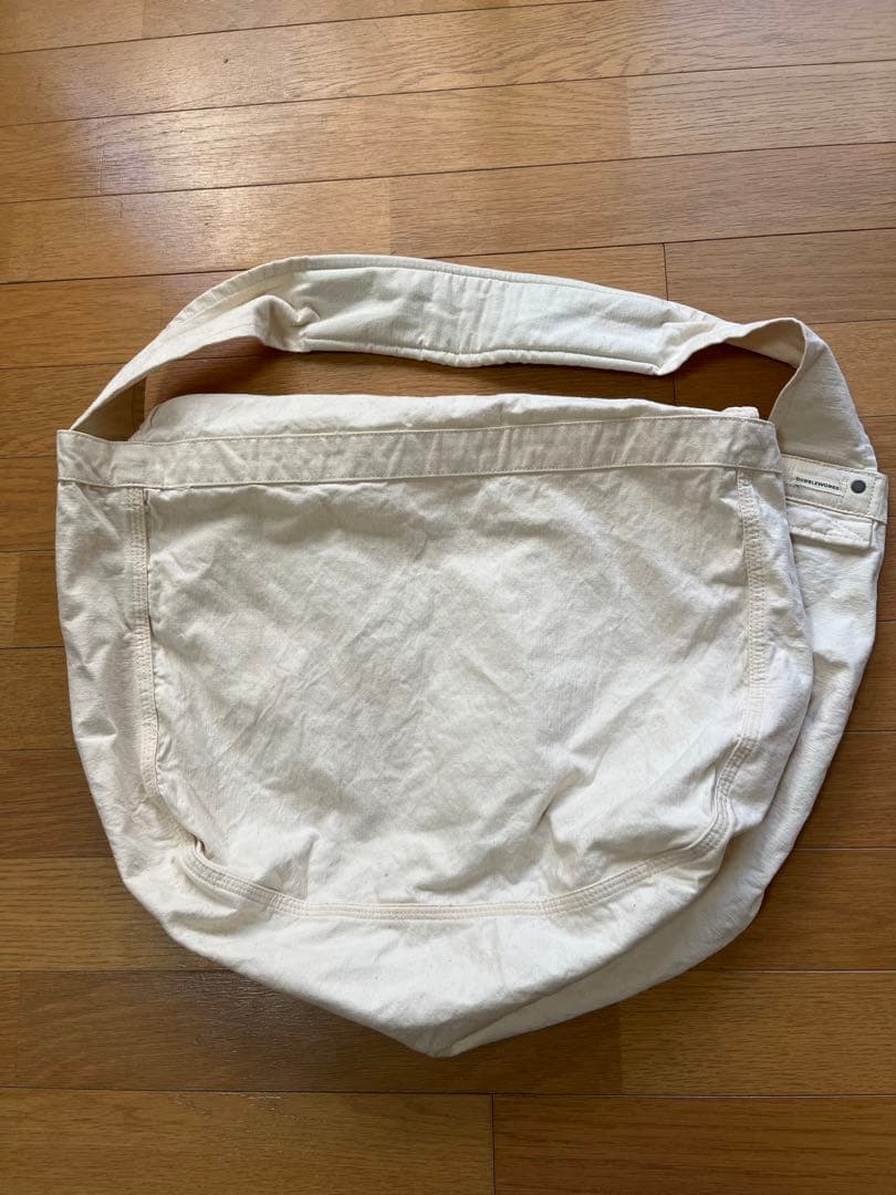 ダブルワークス　ウエアハウス ニュースペーパーバック　ショルダーバッグ