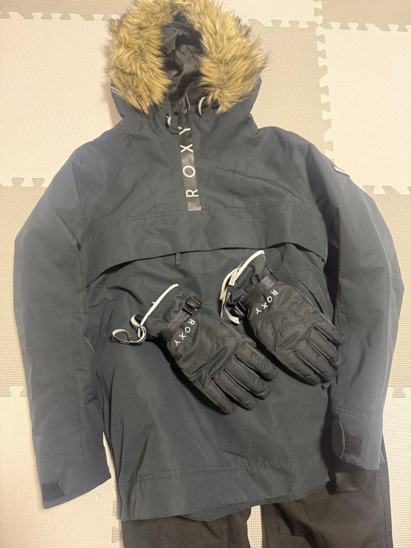 n*2様 ROXY スノーボードウェア ゴーグル 手袋付き