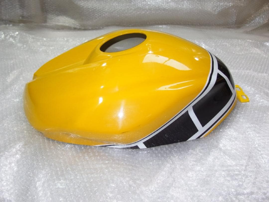 YAMAHAヤマハYZF-R6(2017年)？ ZXMT製タンクカバー イエロー