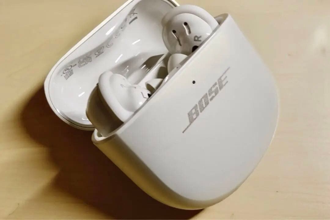BOSE QuietComfort Ultra Earbuds（限定色）