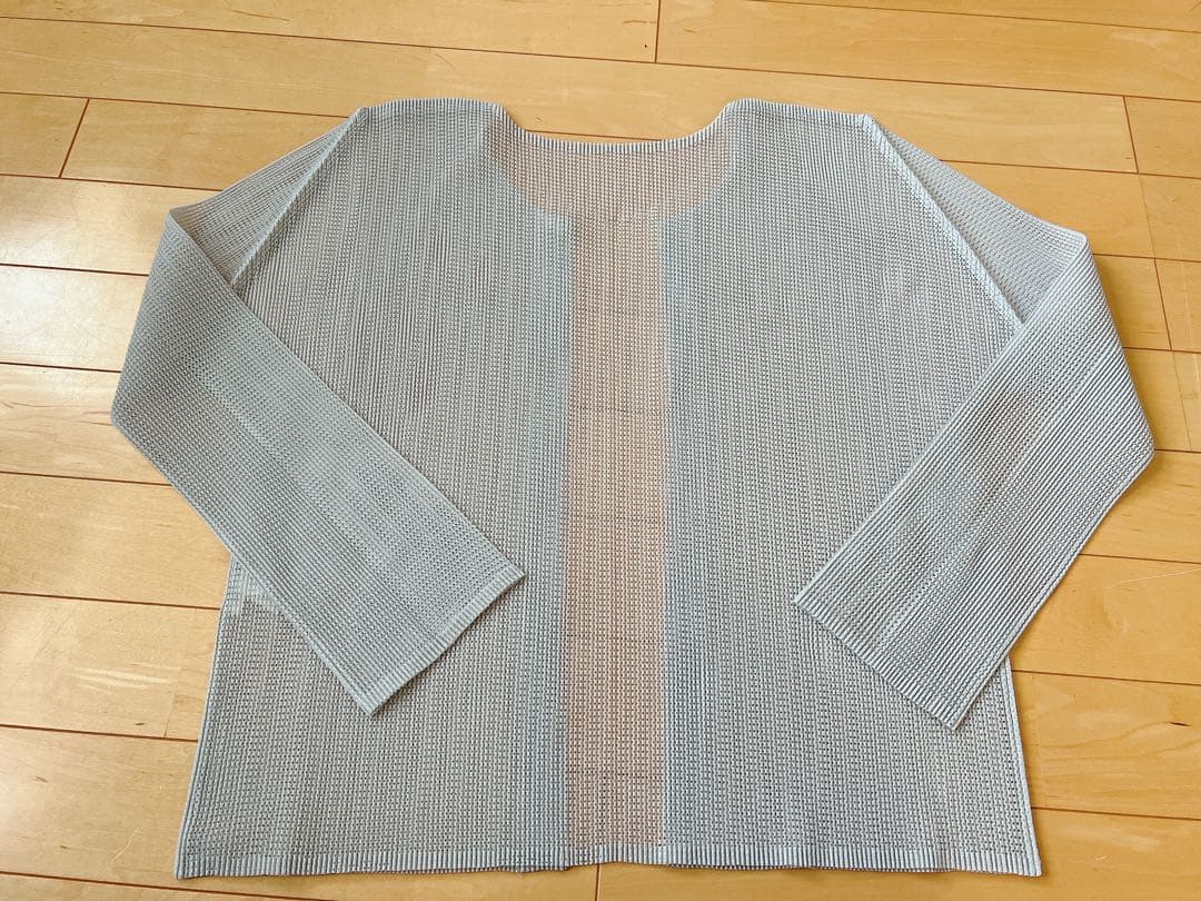 プリーツプリーズ　カーディガン　サイズ3