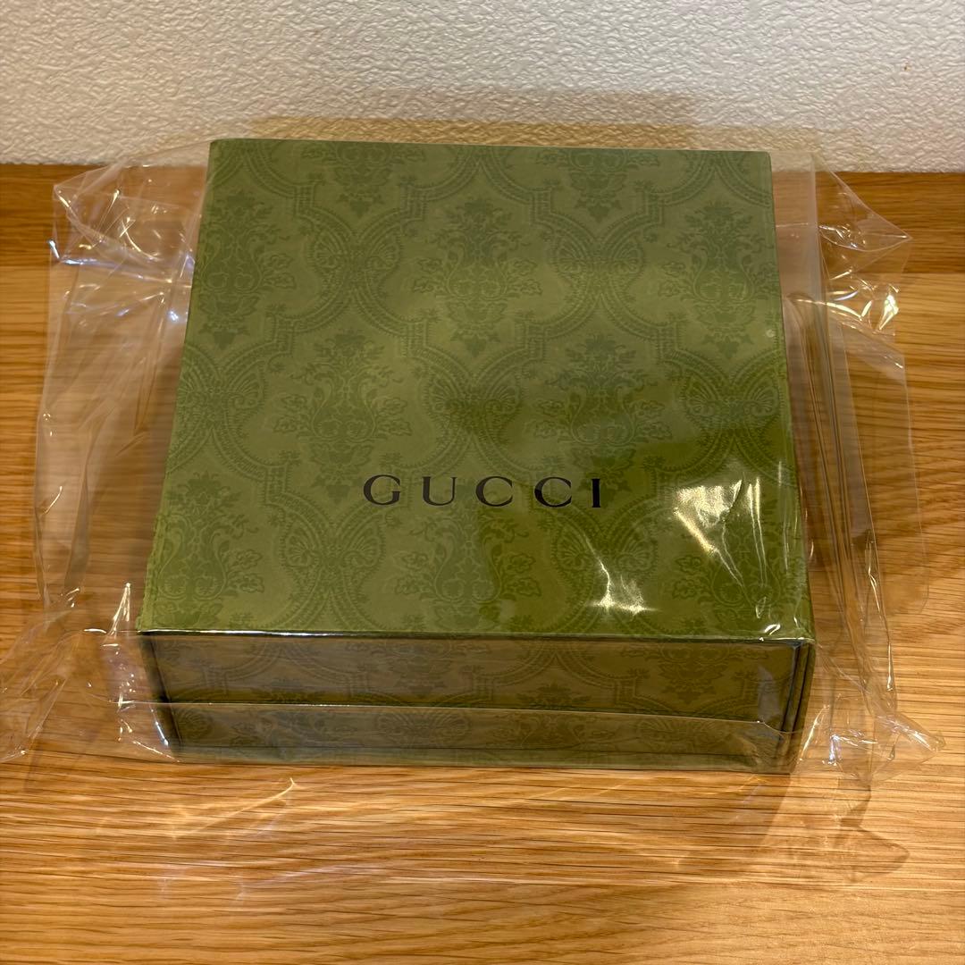 【超美品】GUCCI ヘアバンド　未使用に近い