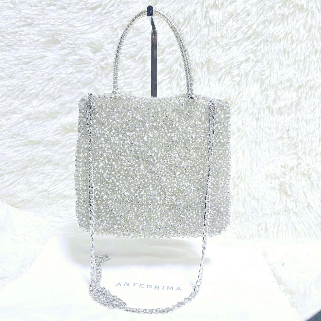 T様✨人気色シルバー✨アンテプリマ スクエア ミディアム シルバー