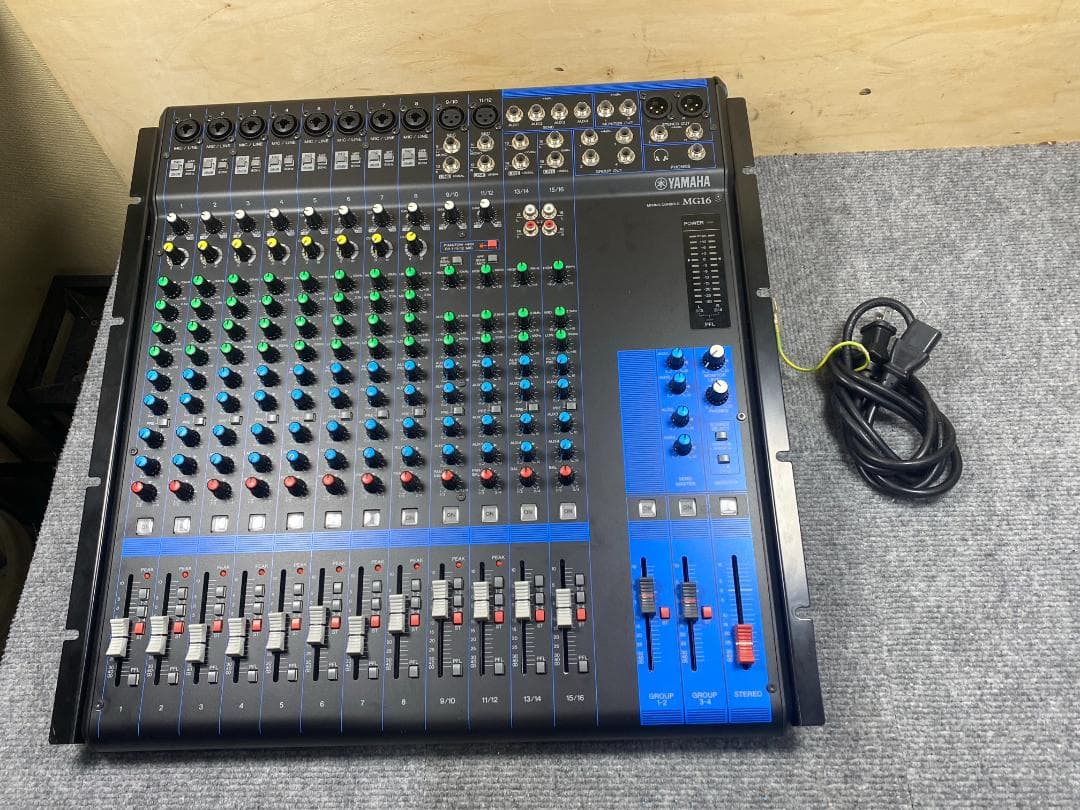 YAMAHA MG16 ミキサー