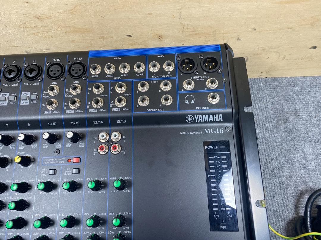 YAMAHA MG16 ミキサー