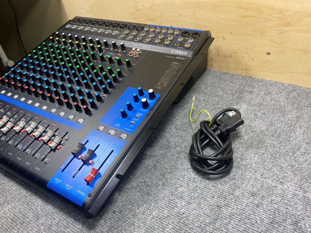 YAMAHA MG16 ミキサー
