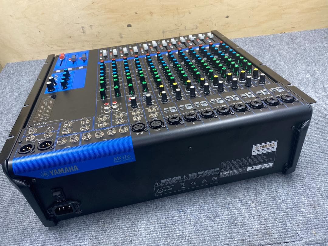 YAMAHA MG16 ミキサー