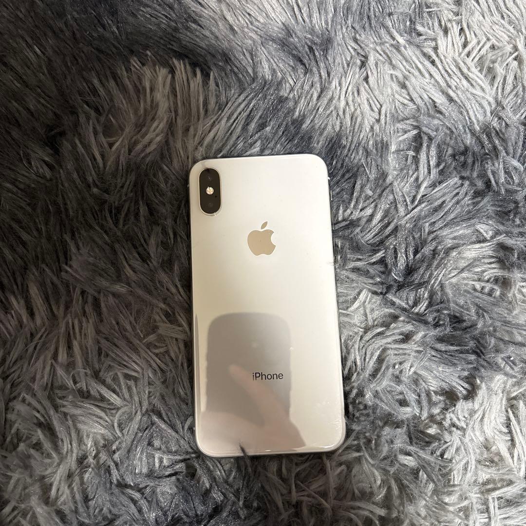 Apple iPhone X シルバー 本体