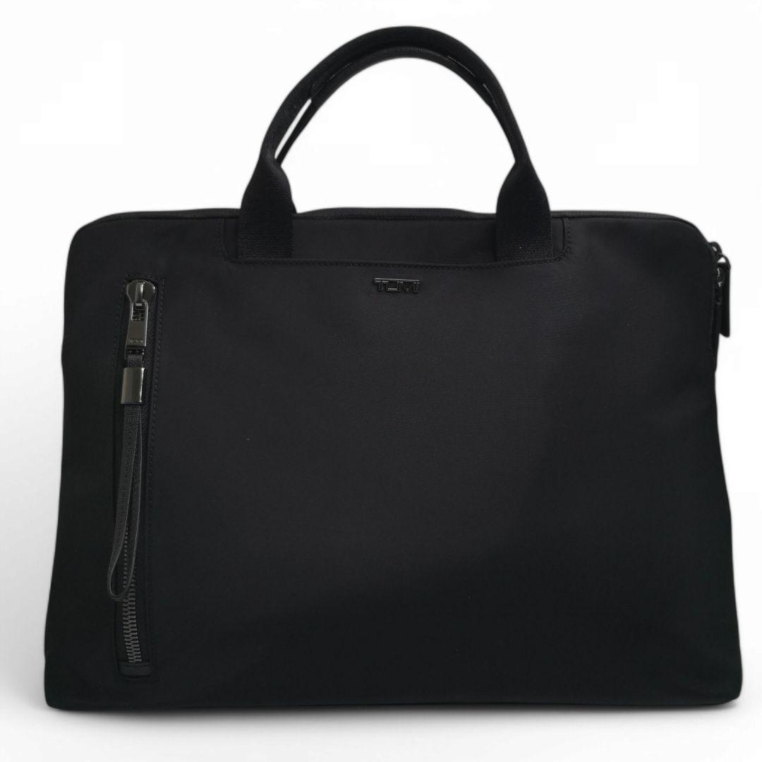 美品 現行品 TUMI ラップトップ キャリア ブラック ナイロン A4可
