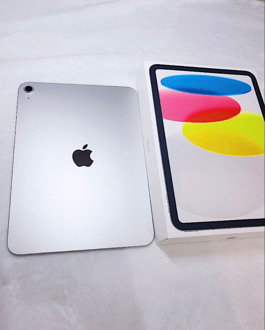 【箱付美品】 iPad A16 第11世代 シルバー Wi-Fi 128GB