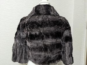 244　ホワイトベア　シェアードウィーゼル　ボレロ　ポンチョ　フリル　毛皮
