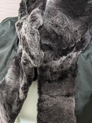 244　ホワイトベア　シェアードウィーゼル　ボレロ　ポンチョ　フリル　毛皮