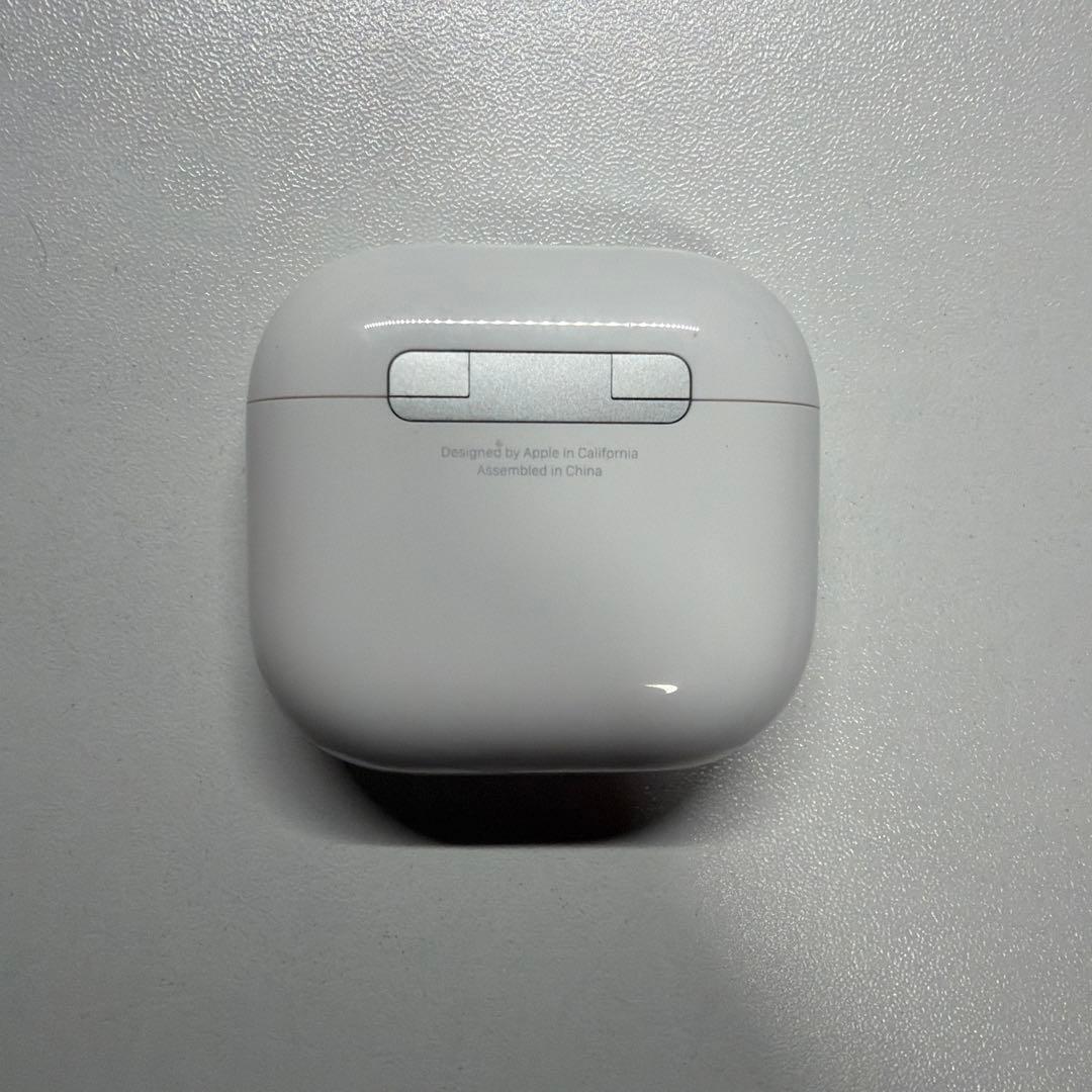 [美品] なめとこしーた AirPods4 ノイキャンありモデル