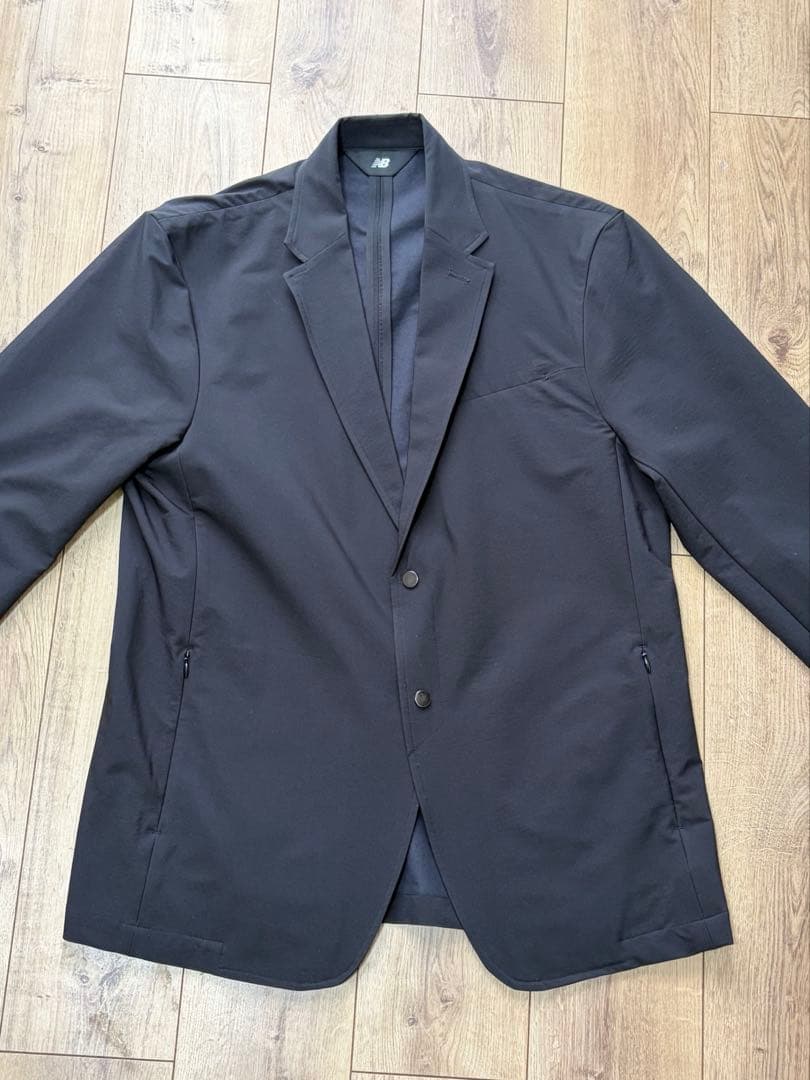 NEW BALANCE MET24 セットアップ　ジャケット　パンツ