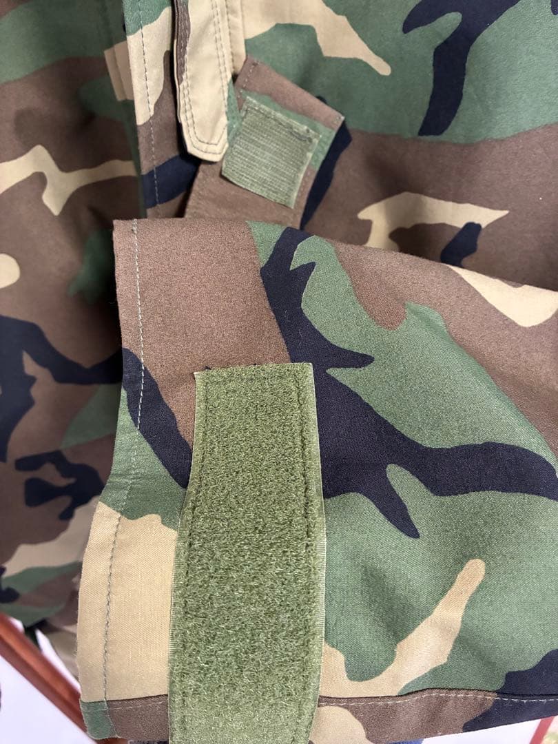 ECWCS GEN1 GORETEX 実物　パーカー large regular