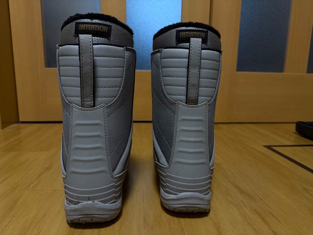 K2 女性用スノーボードブーツ