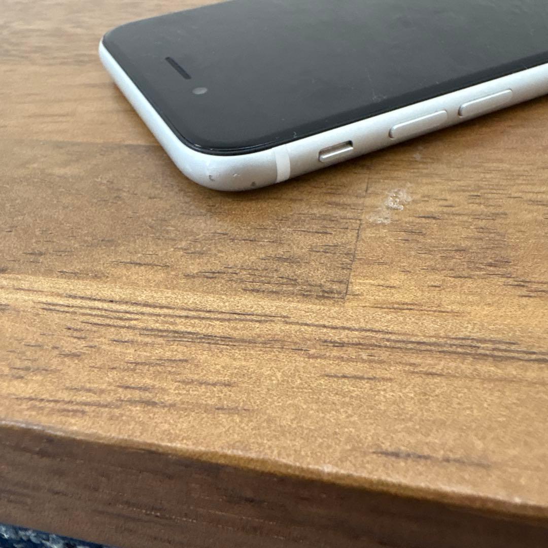 コ*！様 Apple iPhone SE (第2世代) アイフォン　SE2