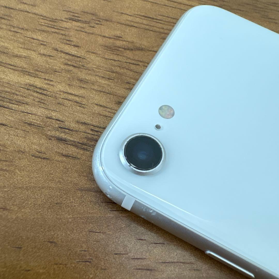 コ*！様 Apple iPhone SE (第2世代) アイフォン　SE2