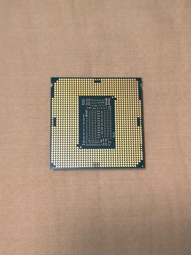 Intel Core i7 9700 インテル CPU
