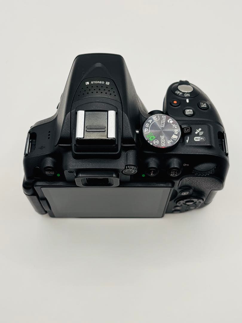 Nikon D5300 ボディ デジタル一眼レフカメラ SC:12450