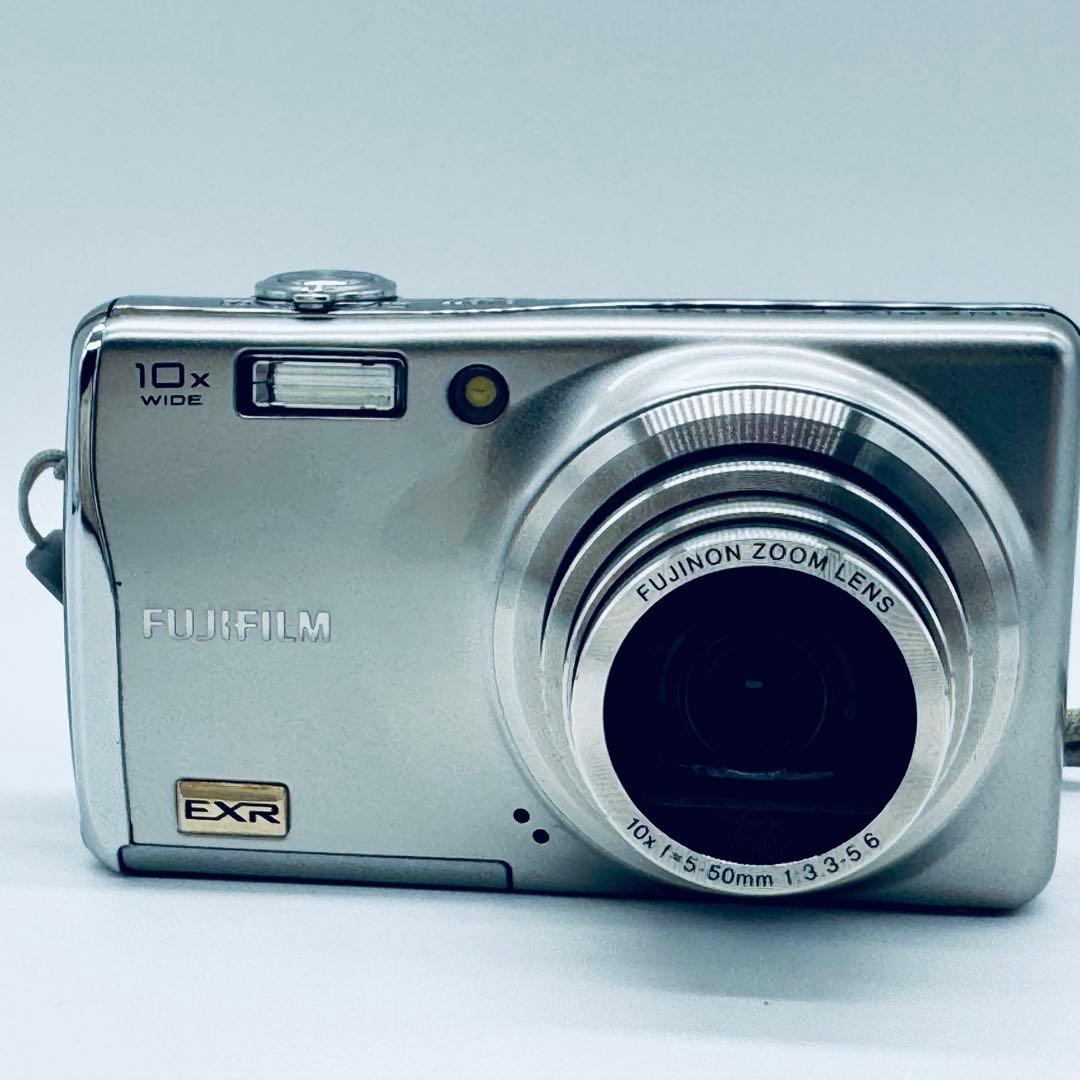 FUJIFILM FINEPIX F70EXR コンパクトデジタルカメラ