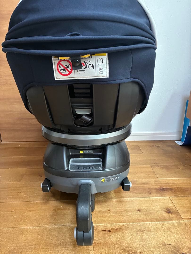 【美品】コンビ　チャイルドシート　クルムーブスマートisofix JL-590