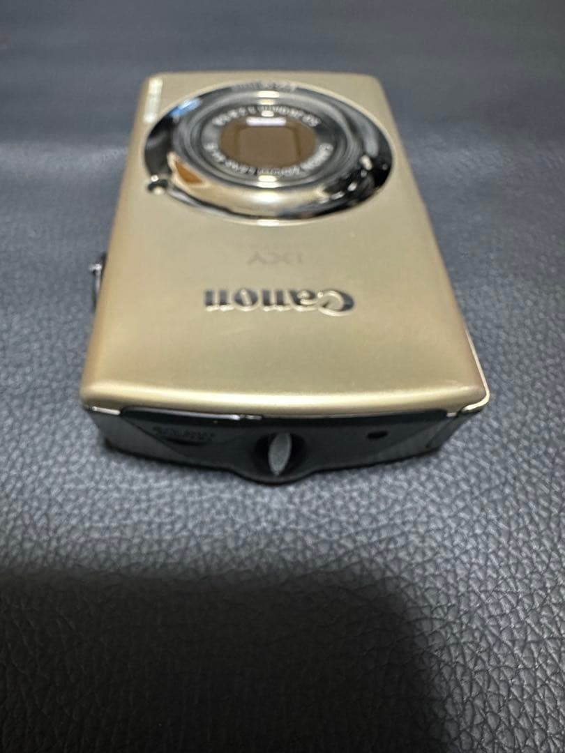 【ジャンク】Canon IXY DIGITAL 920 IS 本体＋充電器