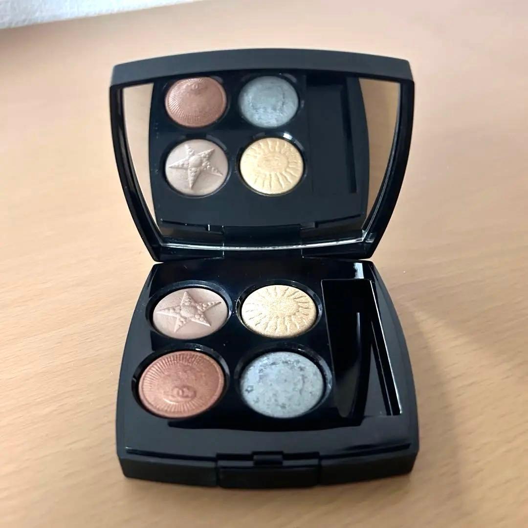 CHANEL シャネル　レ キャトル オンブル ブトン　ステレール