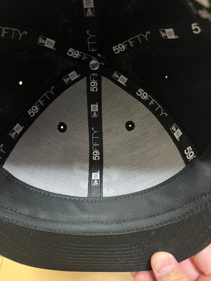 宇ち多xニューエラ　7 1/8黒　美品　限定コラボ　立石