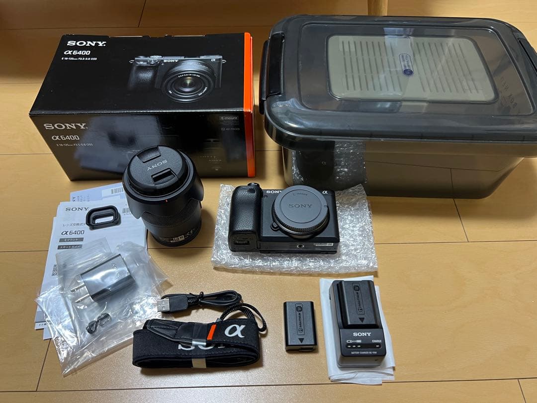 SONY α6400 高倍率ズームレンズキット ILCE-6400M