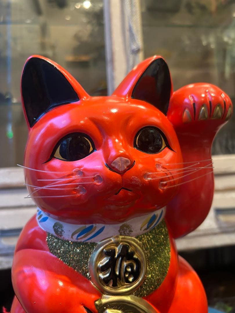 無病息災&良縁を招く⭐︎招き猫⭐︎常滑焼⭐︎赤⭐︎左手あげ⭐︎貯金箱