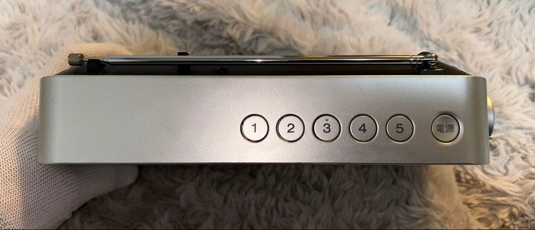 【美品】SONYポータブルラジオ ICF-M780N