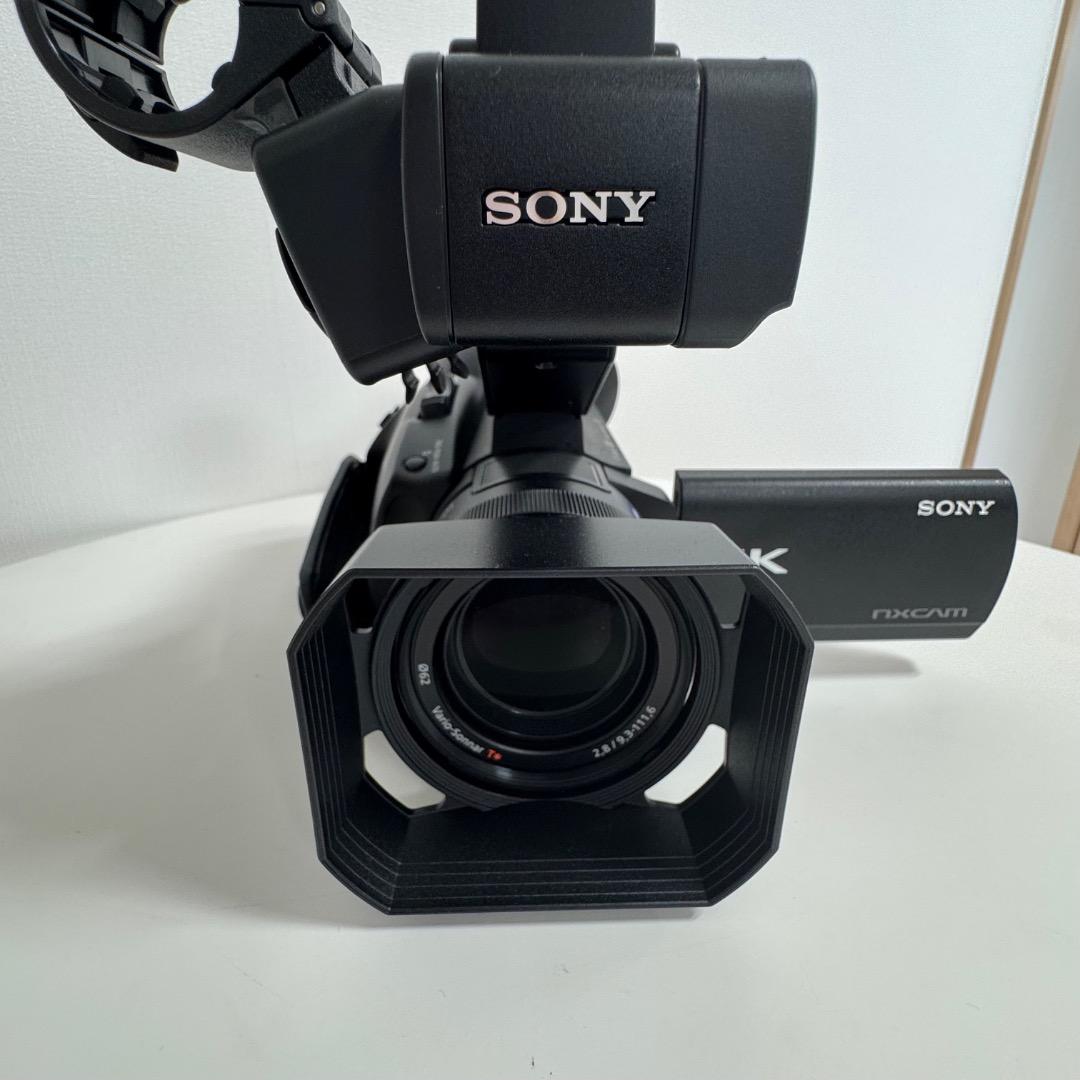 美品　SONY 4K NXCAM ビデオカメラ