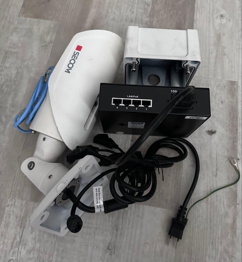 即購入可♪SECOM 純正買取済防犯カメラ (約1年使用)❗️