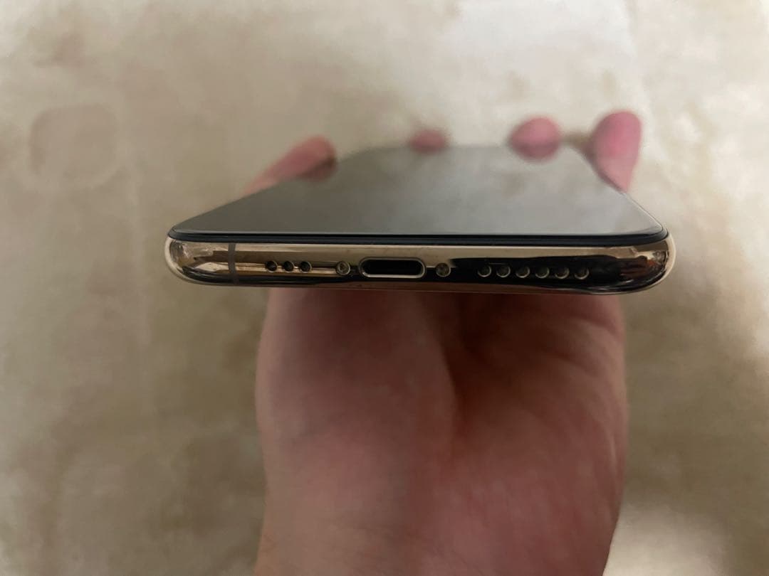 【美品】iPhoneXS 256GB ゴールド