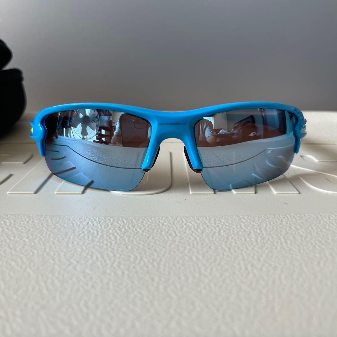 オークリー　フラック2.0プリズムレンズ