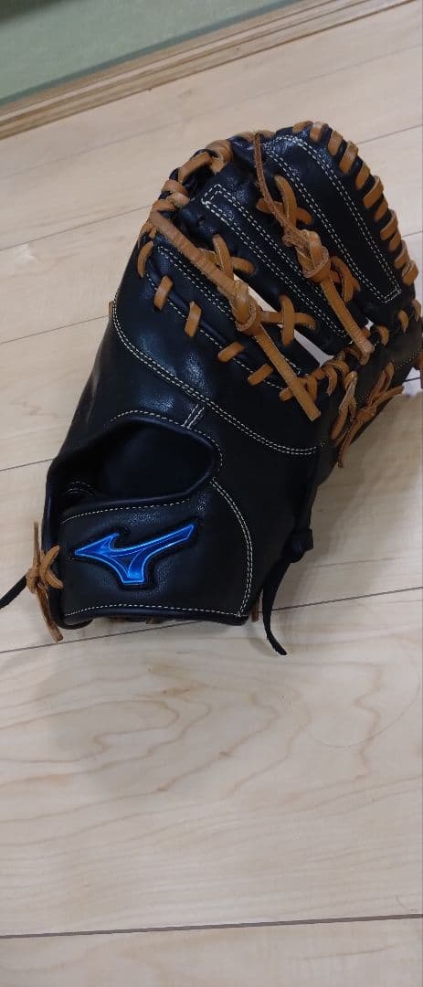 ミズノ 軟式グローブ 黒/茶　ファーストミット