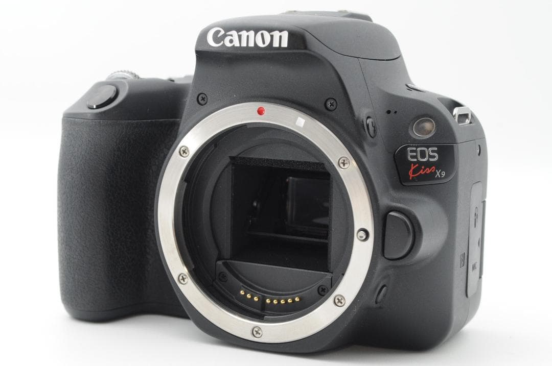 ★新品級②★大SALE中★ Canon EOS Kiss x9 ダブルレンズ