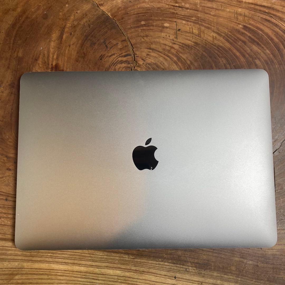 qwert8450 さま！MacBook Pro 13inch 2019/335
