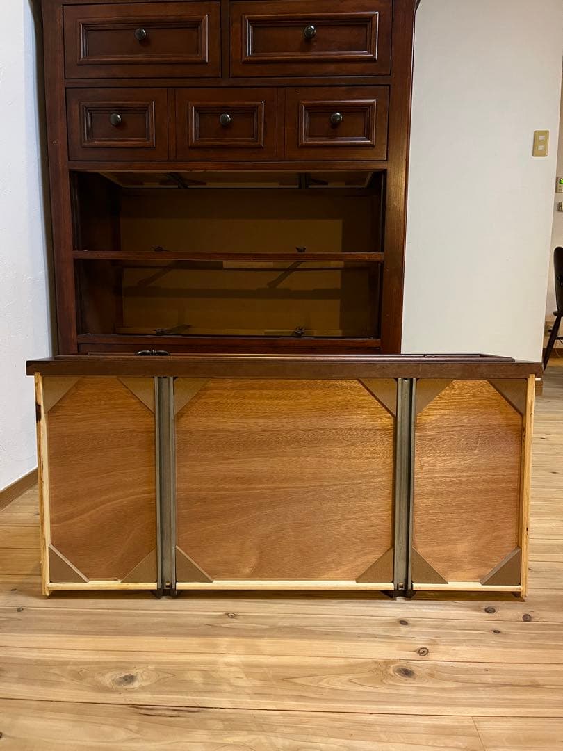 くま様＊重厚なUSAヴィンテージ調 マホガニー色 クラシカル木製ハイチェスト